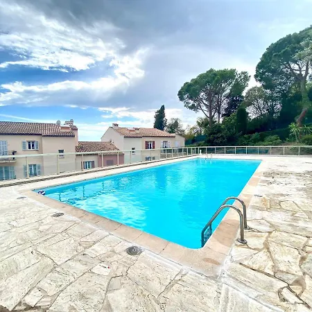 Apartment Les Breguieres By Scls Locations Le Cannet